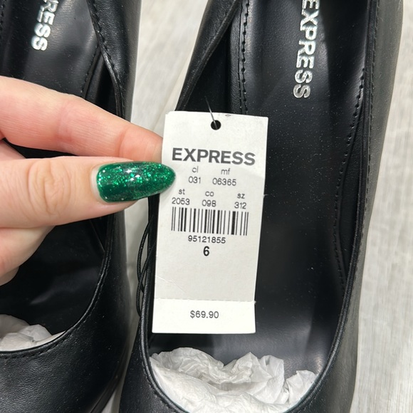 NWT Express black heels - Picture 3 of 5